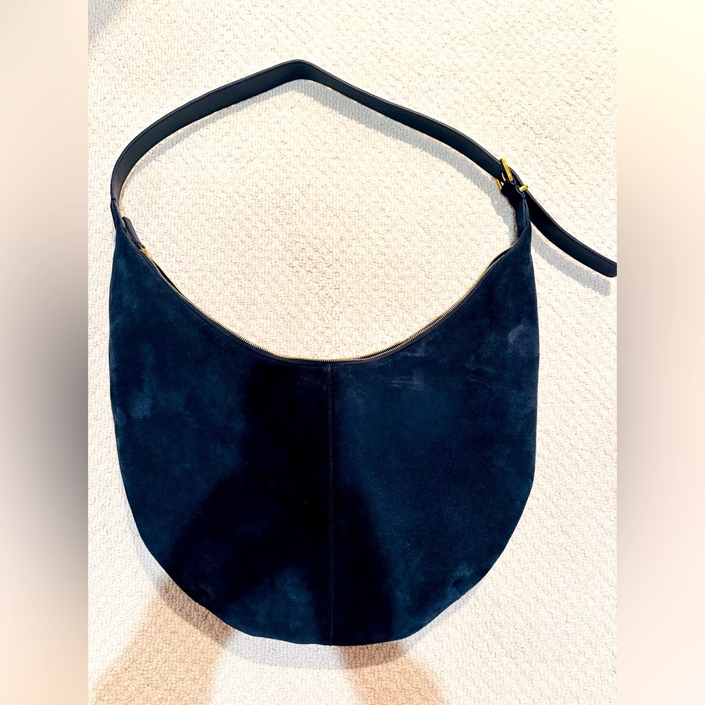 Madewell Crescent Suede Bag - Navy